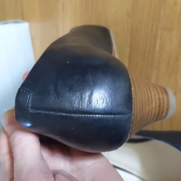 Rockport Alika black leather low heels - Picture 10 of 13